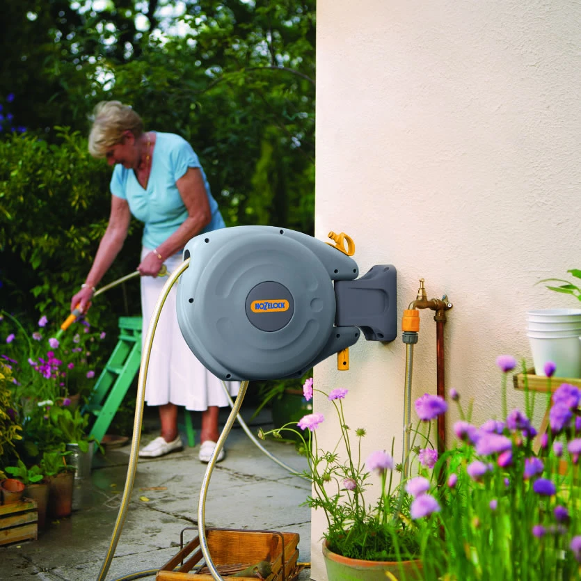 Hozelock Mini Auto Reel Hose System - 2485 - Image 2