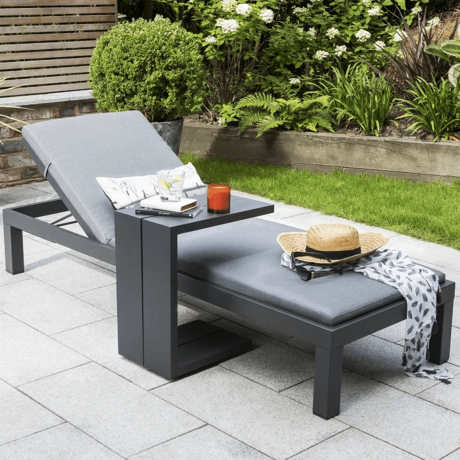 Kettler Elba Lounger And Side Table