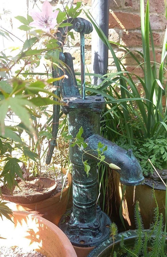 Cast Iron Garden Hand Water Pump