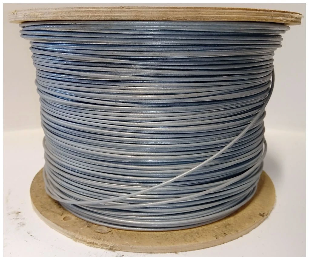 600m Roll Of 2.5mm Diameter Galvanised Mild Steel Line Or Straining Wire - Image 2