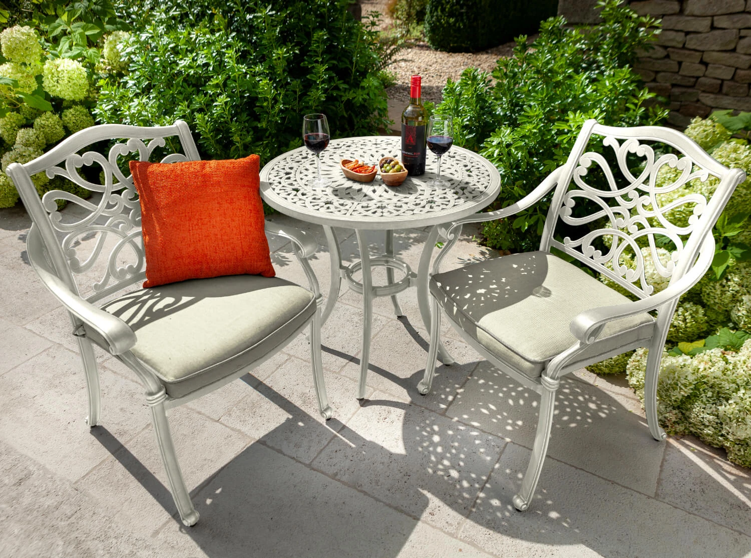 Hartman Capri Bistro Set In Maize / Wheatgrass