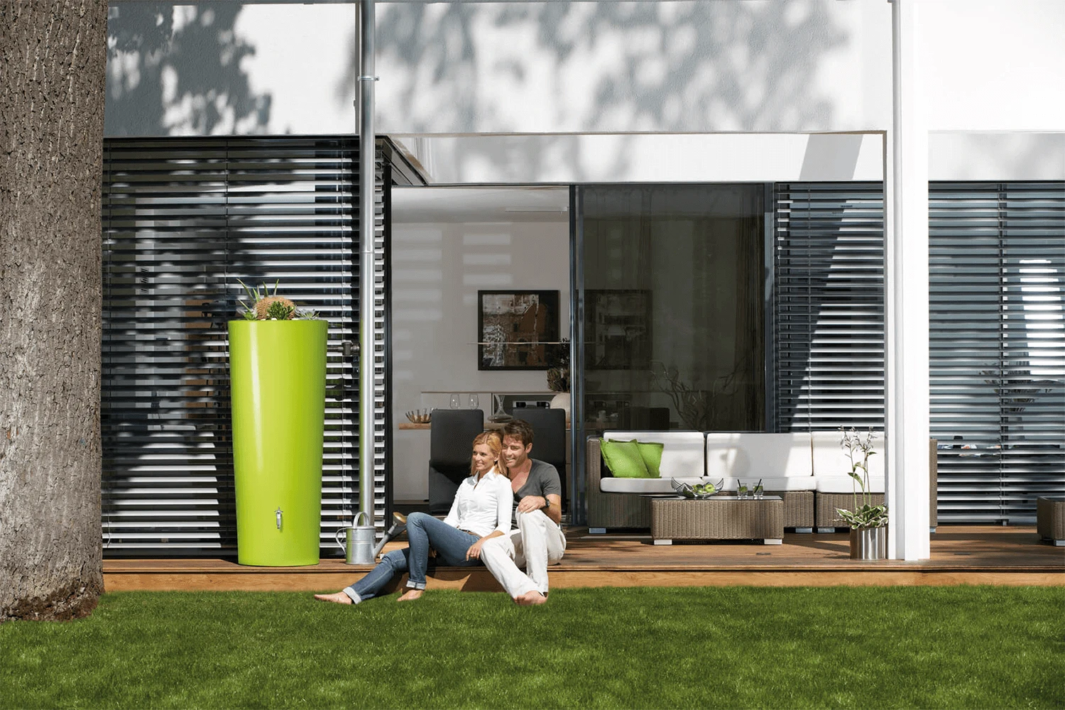 Garantia Color 2In1 Water Tank, 350 Litres, In Apple