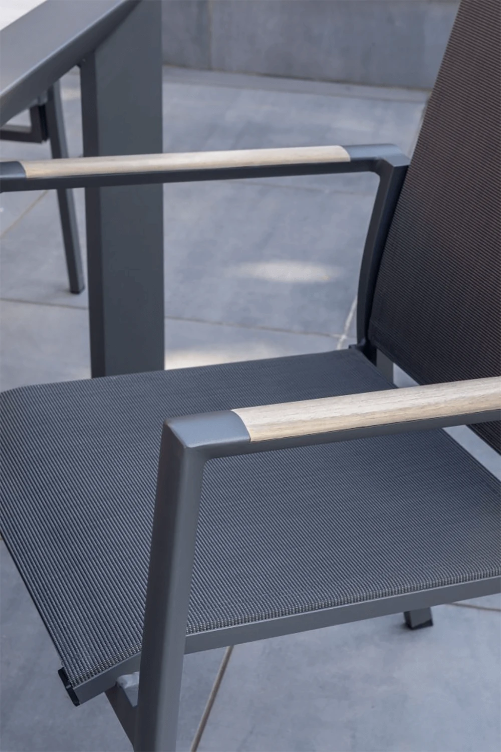 Kettler Surf Active 8 Seater Rectangular Dining Set In Iron Grey - Image 3