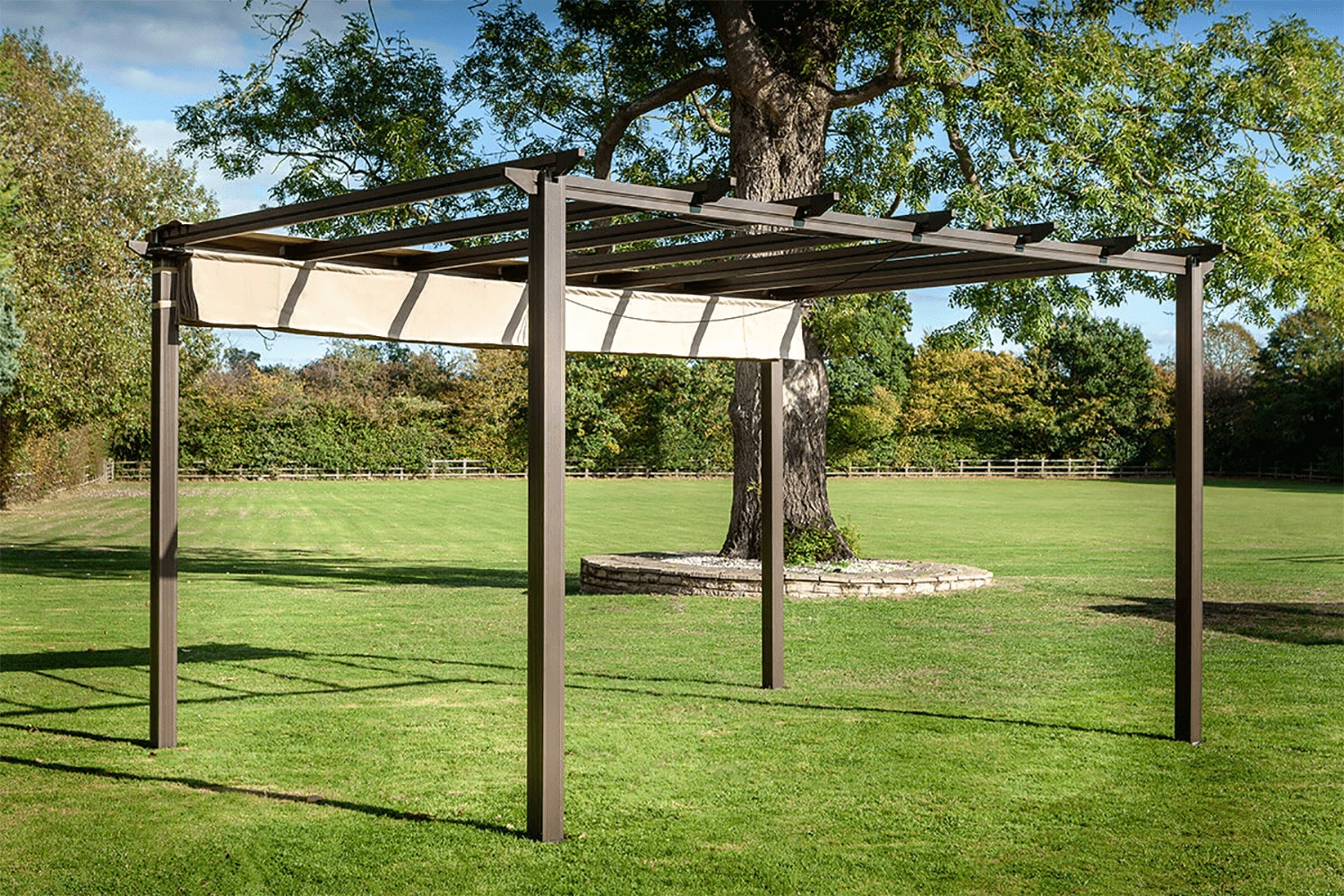 Hartman Roma Pergola 4m X 3m - Bronze Caramel - Image 2